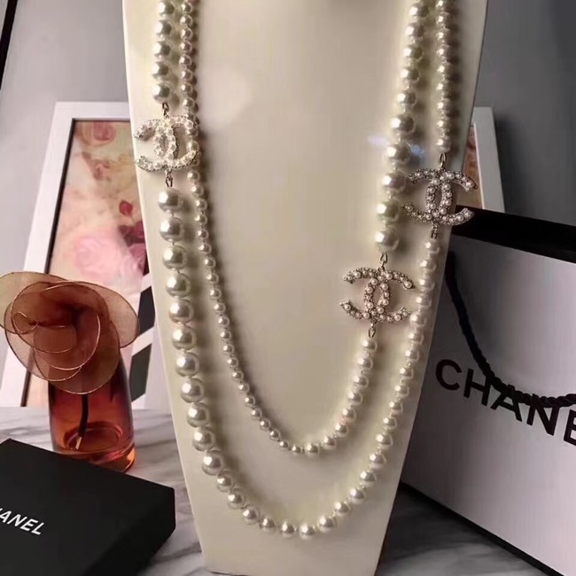 Chanel Necklace 18283