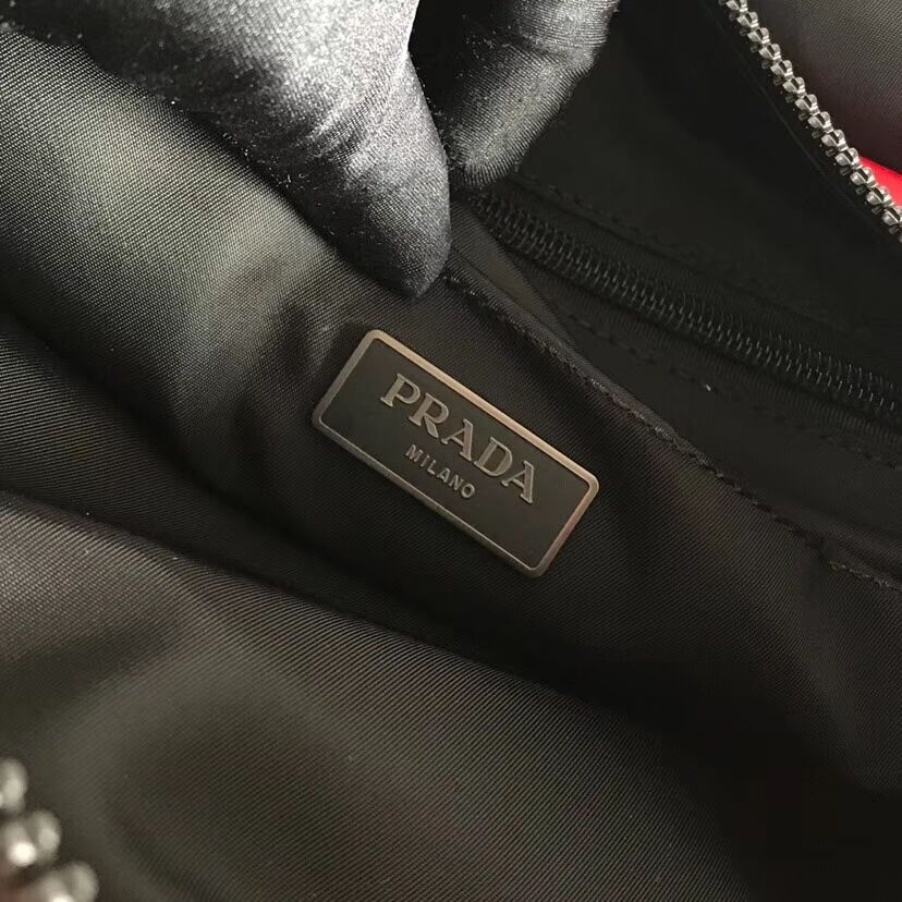 Prada Nylon shoulder bag 1BL015 red