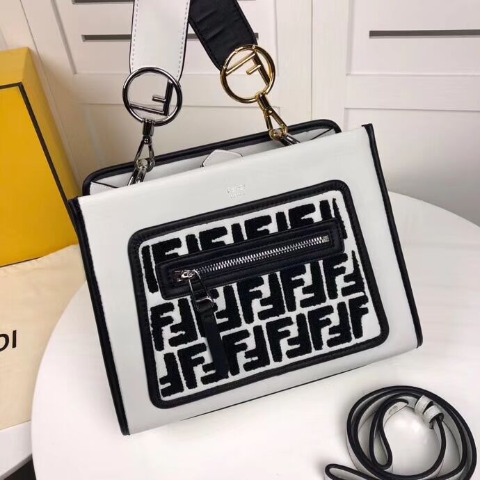 Fendi KAN I F leather bag 8DH844 white