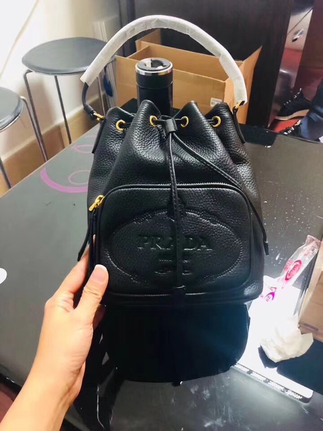 Prada Calf leather bag N1864 black