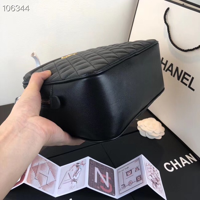 Chanel vanity case Calfskin & Gold-Tone Metal A57906 black