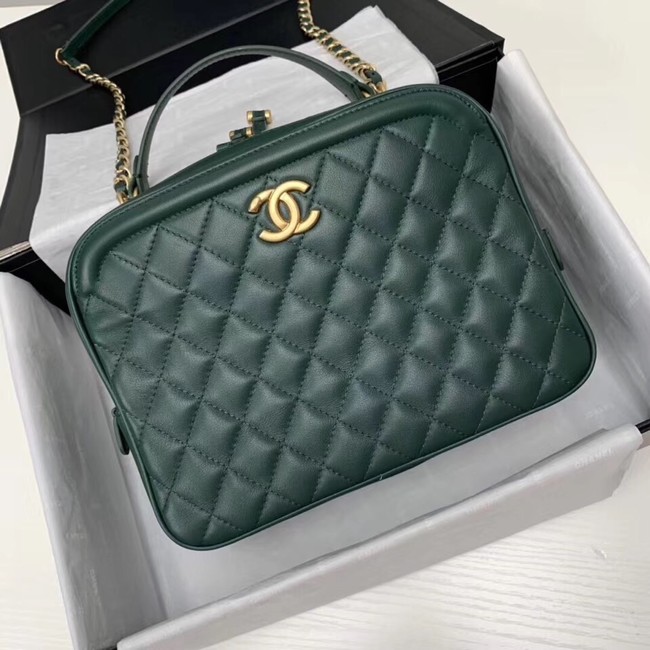 Chanel vanity case Calfskin & Gold-Tone Metal A57906 green