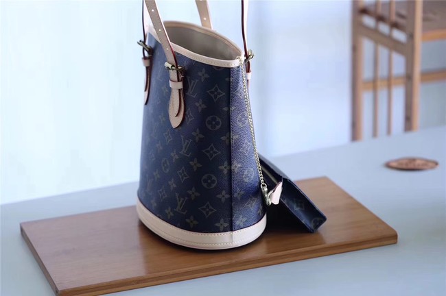 Louis Vuitton Monogram Canvas M42238