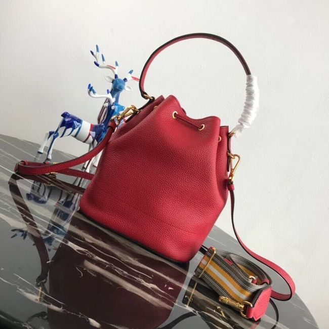 Prada Leather bucket bag 1BE018 red