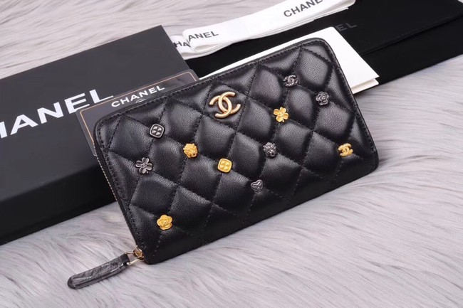 Chanel Lambskin & Gold-Tone Metal A81611 black