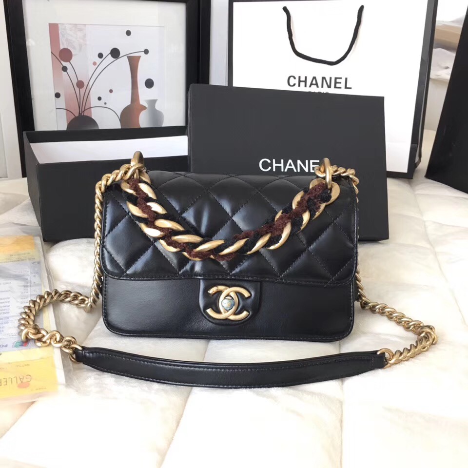 Chanel flap bag Crumpled Calfskin Cotton & Gold-Tone Metal A91865 Black