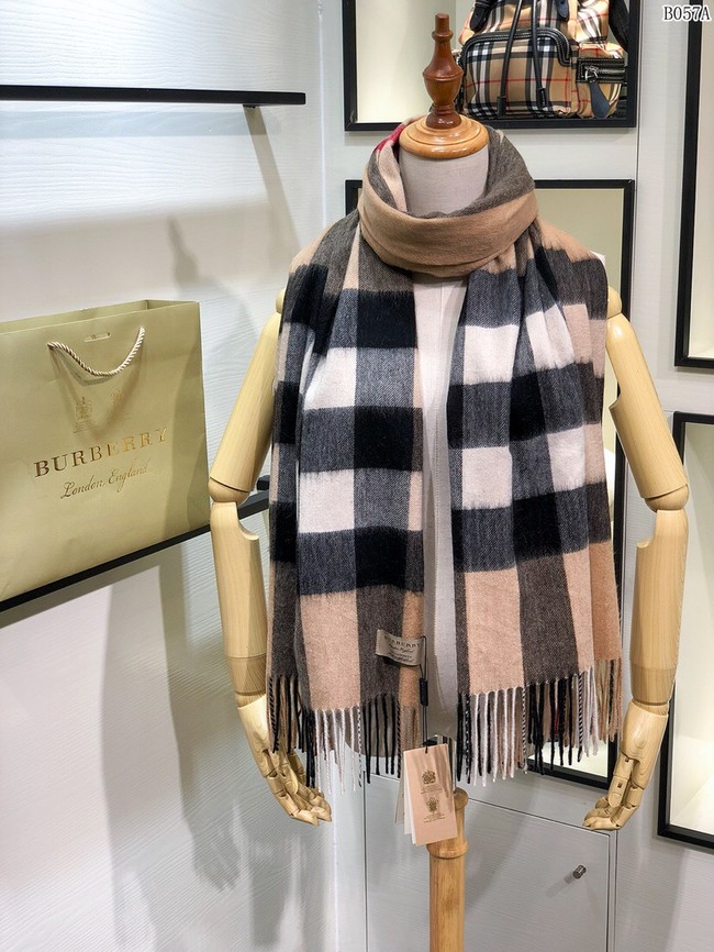 Burberry Cashmere Classic Giant Check Scarf 3598