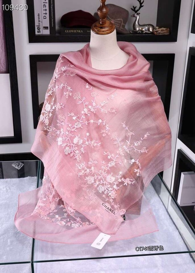 Chanel Cashmere Scarf CH1110B pink