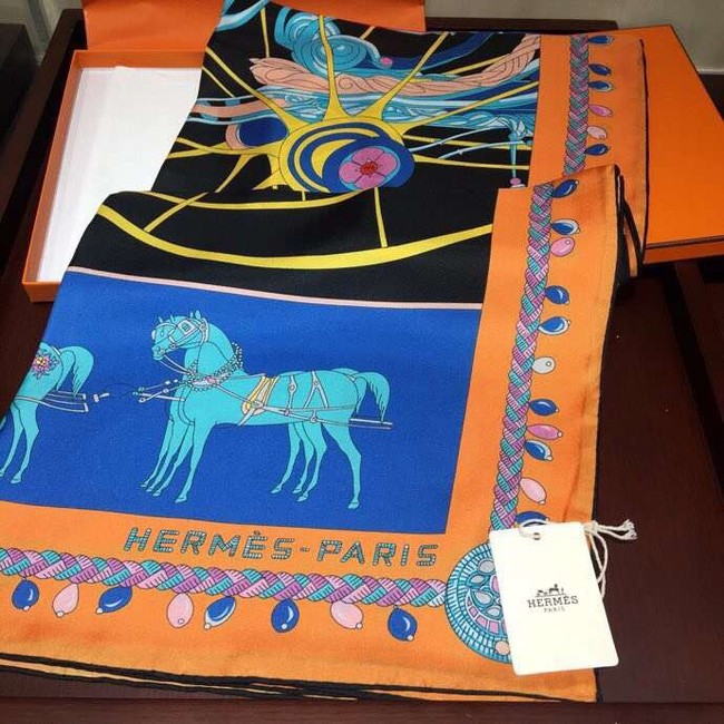 Hermes Scarf in silk twill with hand rolled edges H2566