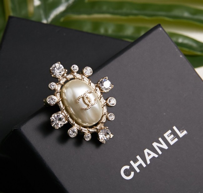 Chanel Brooch CE2030