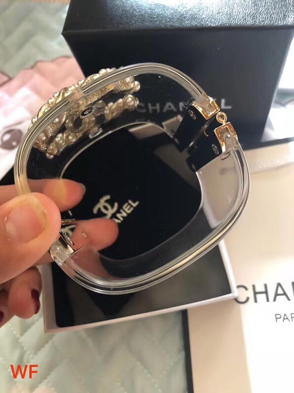 Chanel Bracelet CE2059