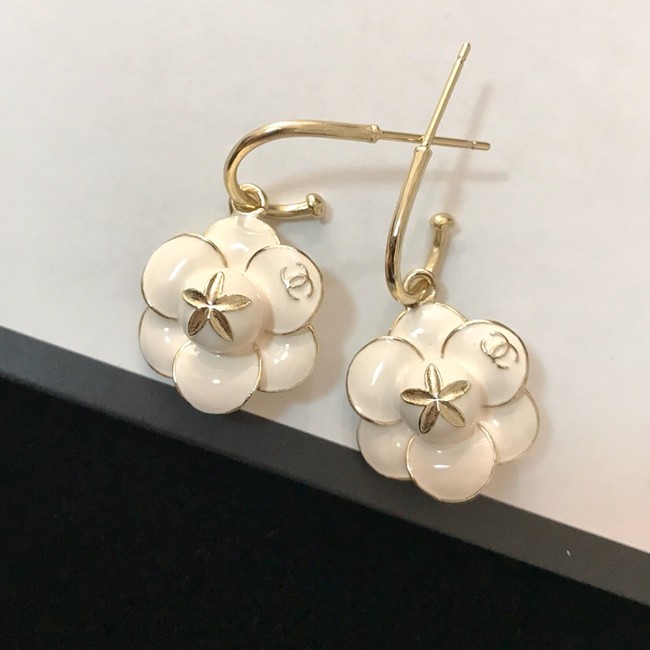 Chanel Earrings CE2082