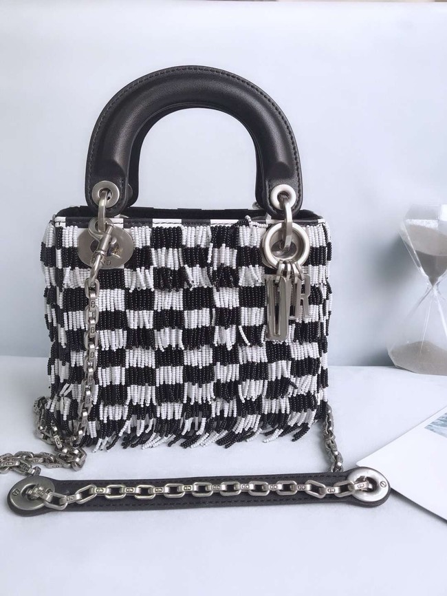 MINI LADY DIOR BAG IN EMBROIDERED CALFSKIN AM0505 WHITE&BLACK