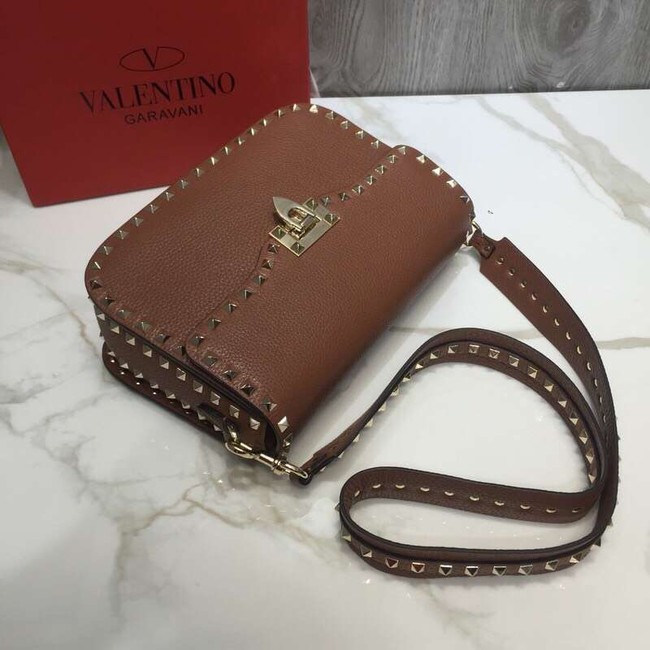 VALENTINO Rockstud grained leather messenger 0936B brown