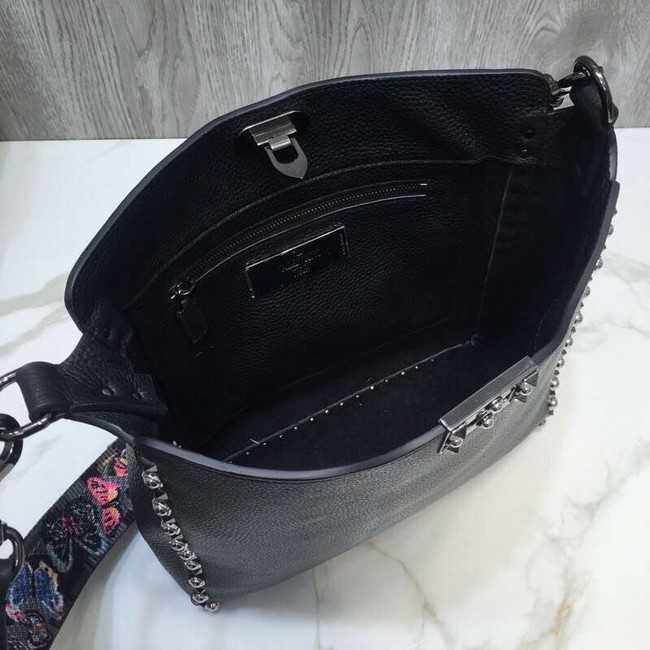 VALENTINO Rockstud grained leather messenger 50031 black