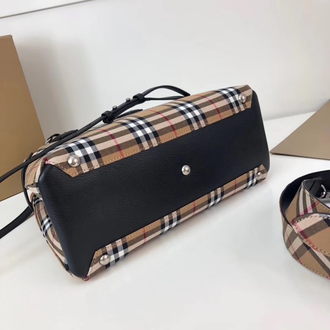 BURBERRY Medium Banner tote bag 3835 black