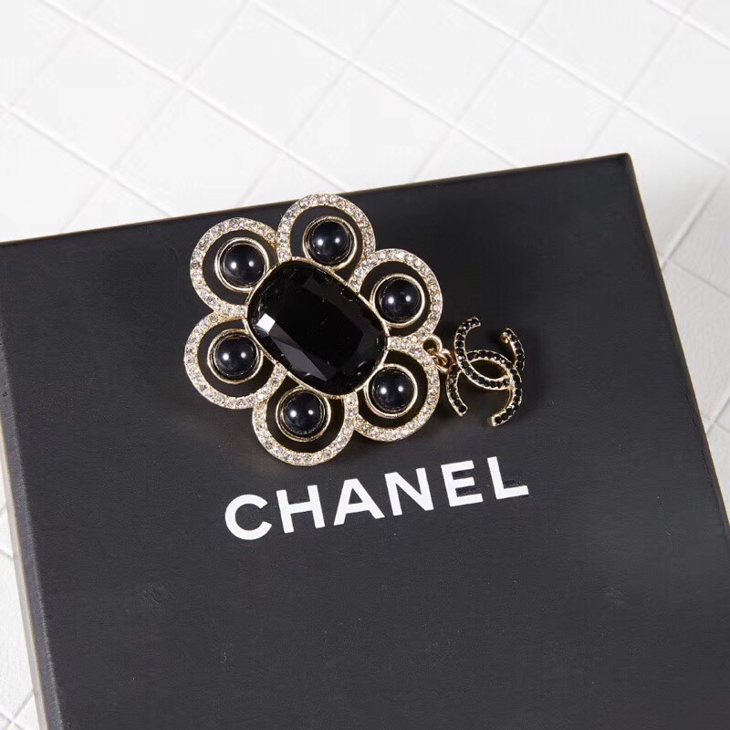 Chanel Brooch CE2178