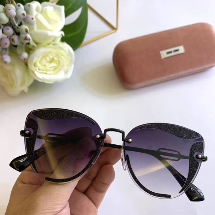 MIU MIU Sunglasse Top Quality MM41906