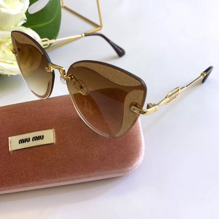 MIU MIU Sunglasse Top Quality MM41908