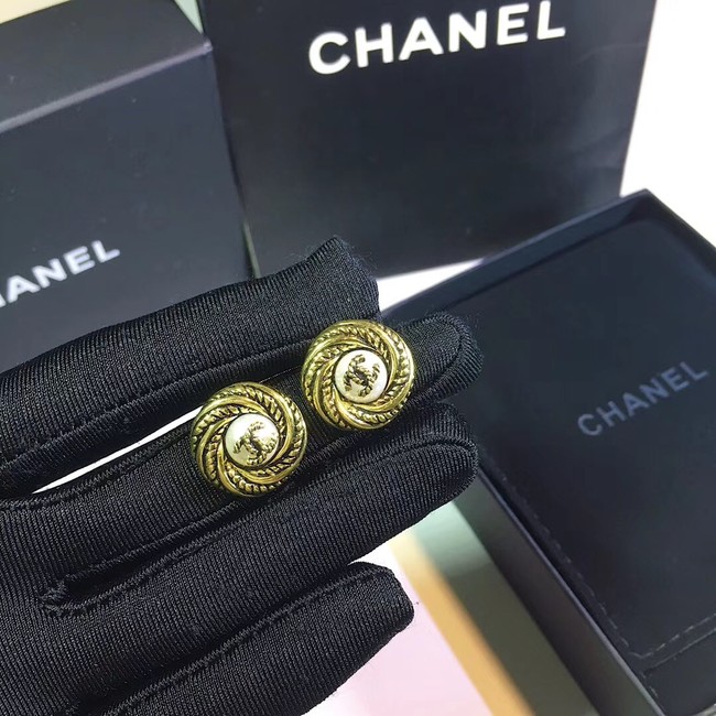 Chanel Earrings CE2198