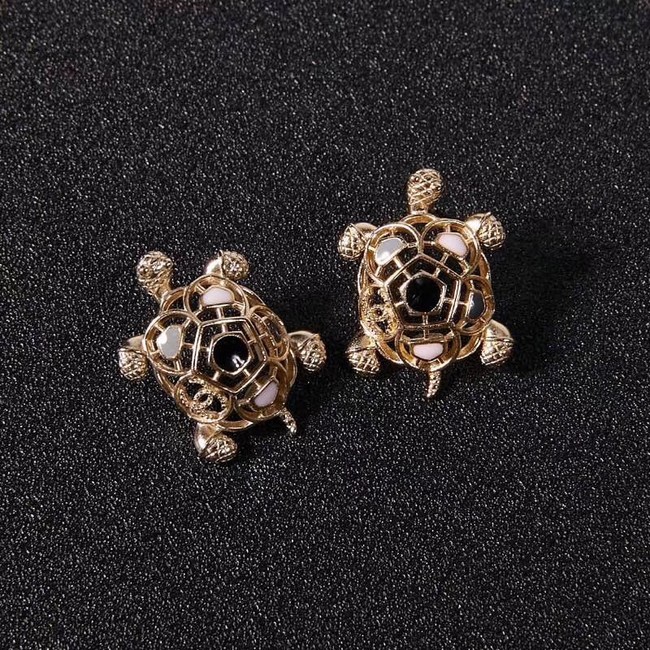 Chanel Earrings CE2250