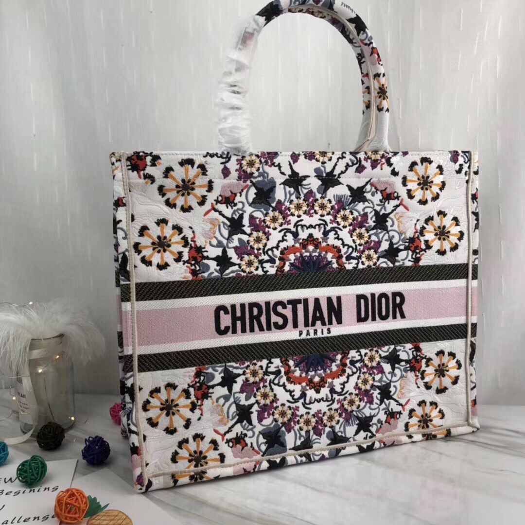 DIOR BOOK TOTE BAG VAN GEBORDUURD CANVAS M1286ZBE