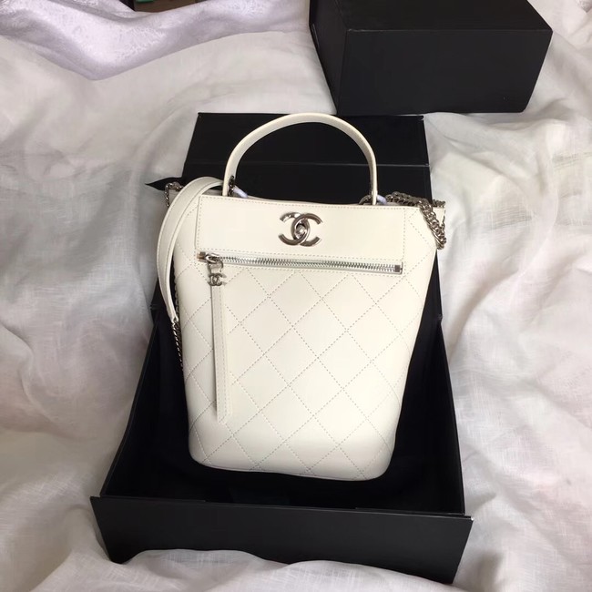 Chanel Calfskin & silver-Tone Metal S0577 white