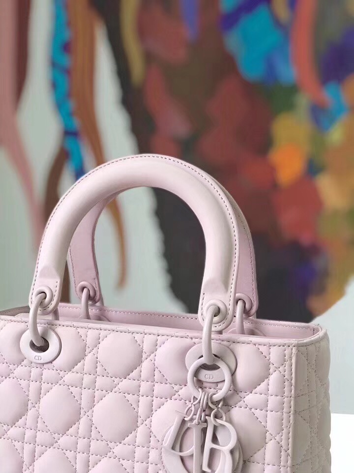 Dior ULTRAMATTE LADY DIOR-TAS M0565S Lavender