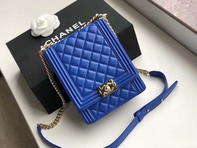 Boy chanel handbag Patent leather & Gold-Tone Metal AS0130 blue