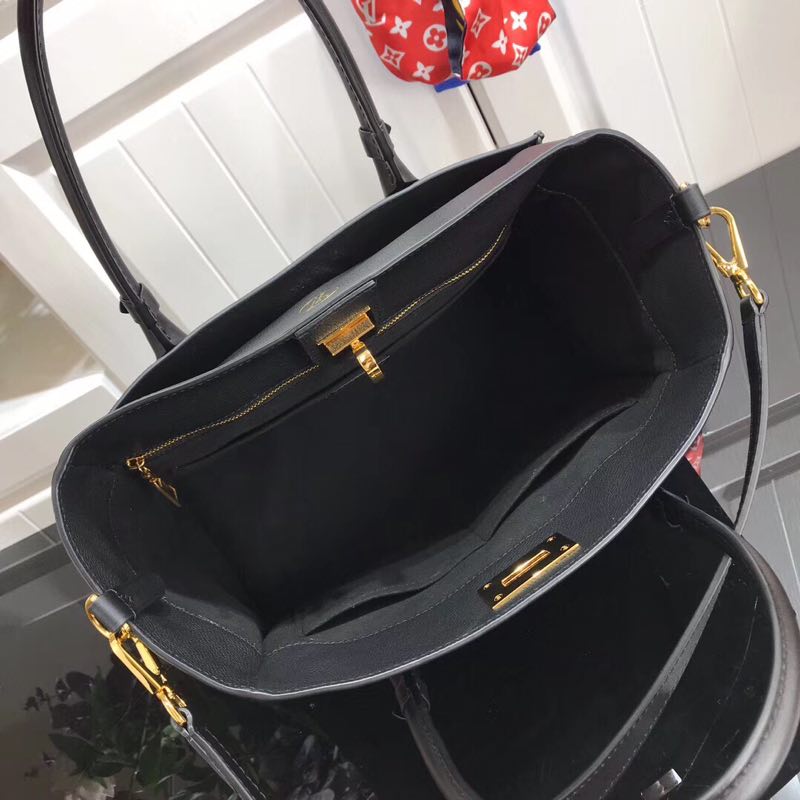 Louis Vuitton Original ON MY SIDE M53823 black