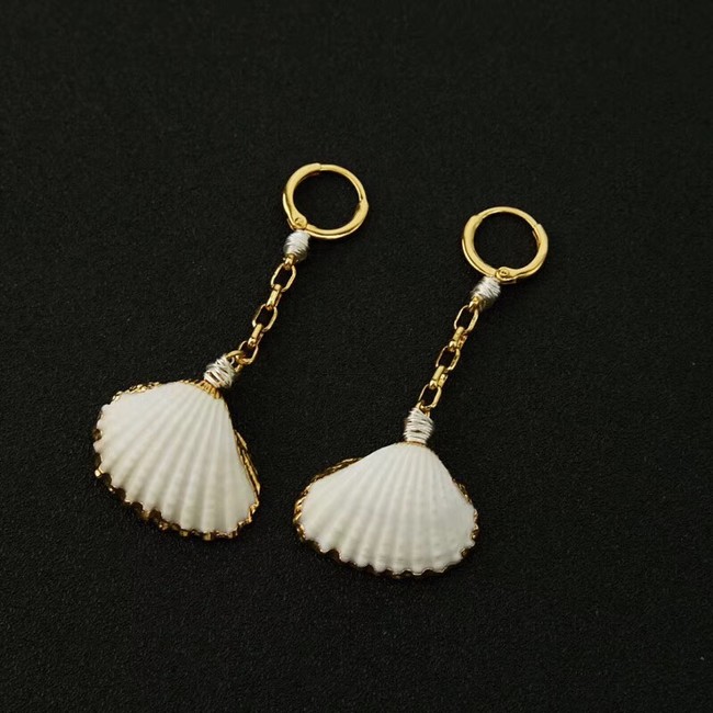 CELINE Earrings CE2358