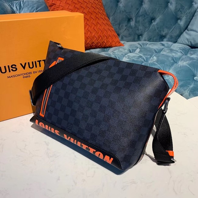 Louis vuitton original DISCOVERY  Postman Pack N40159