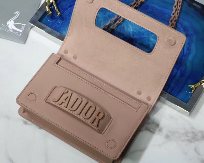 Dior ULTRAMATTE JADIOR-TAS M9000C pale pink