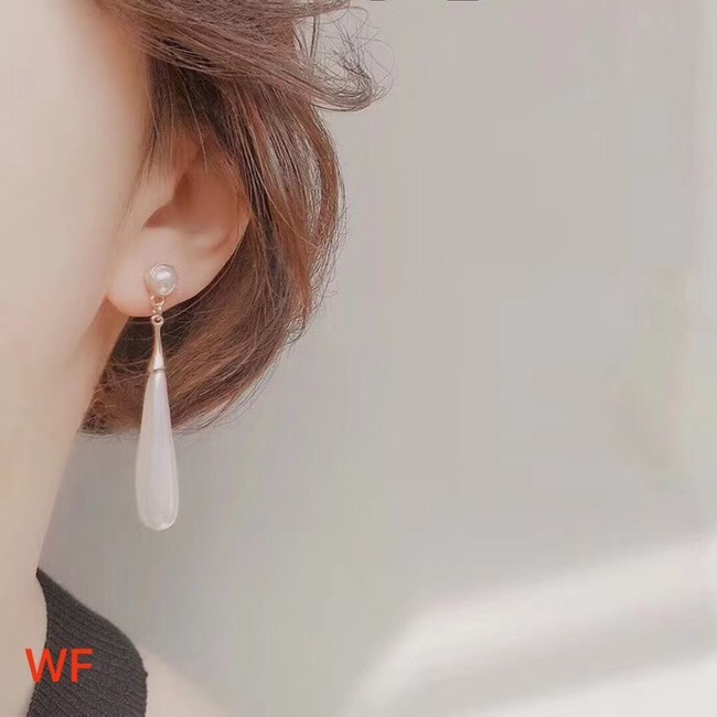 CELINE Earrings CE3409