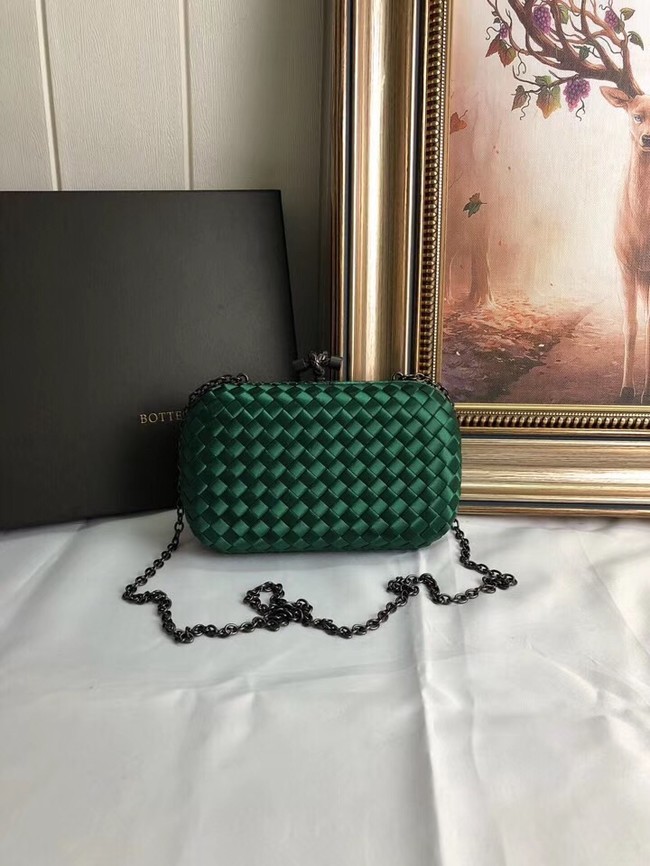 BOTTEGA VENETA Knot snakeskin-trimmed satin clutch 62548 green