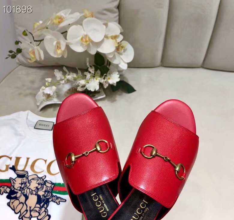 Gucci Leather slipper GG1535BL-3