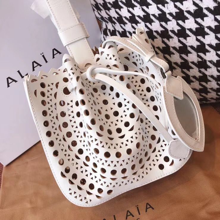 Alaia Openwork Original Leather Tote Bag A3659