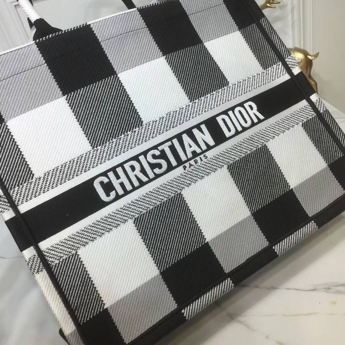 DIOR BOOK TOTE BAG IN EMBROIDERED CANVAS C1286 Square