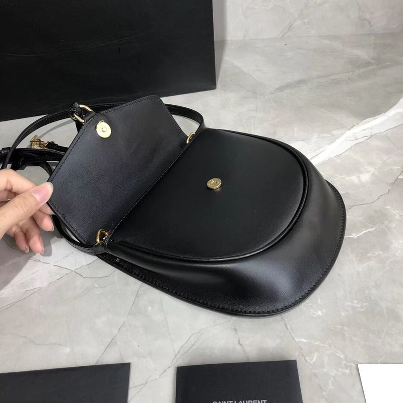 Yves Saint Laurent Cow Leather Shoulder Bag Y551559 Black