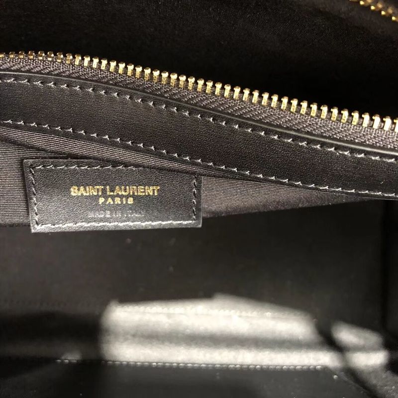 Yves Saint Laurent Top Handle Bag Original Leather Y568702 Black