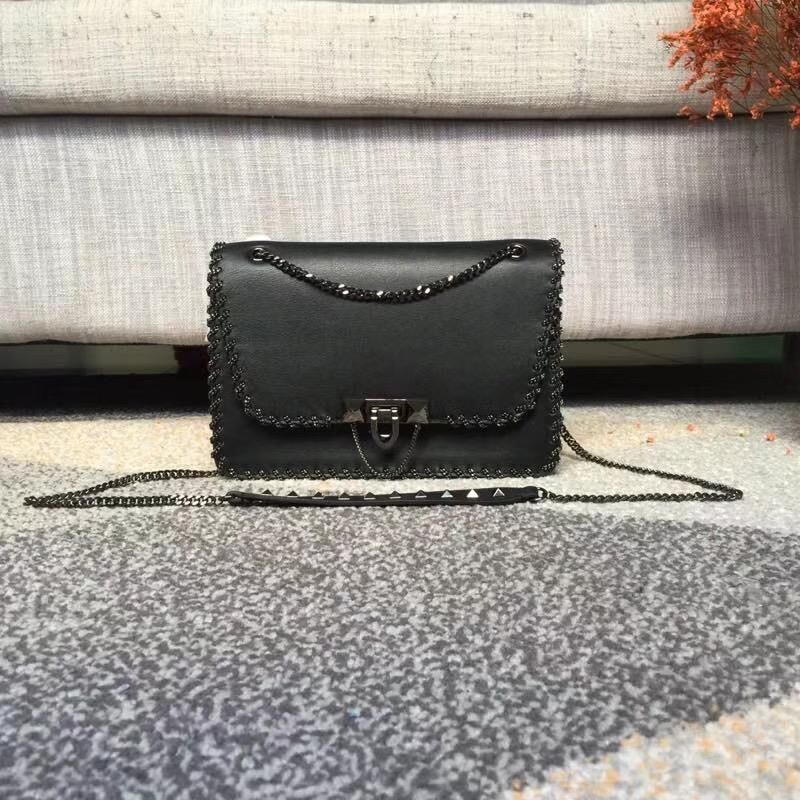 VALENTINO Leather Bag Black 2046 Black Chain