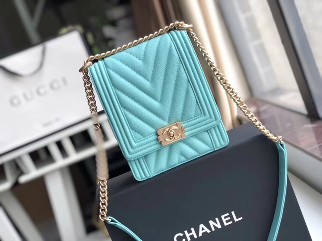 Boy chanel handbag Grained Calfskin & Gold-Tone Metal VS0130 sky blue