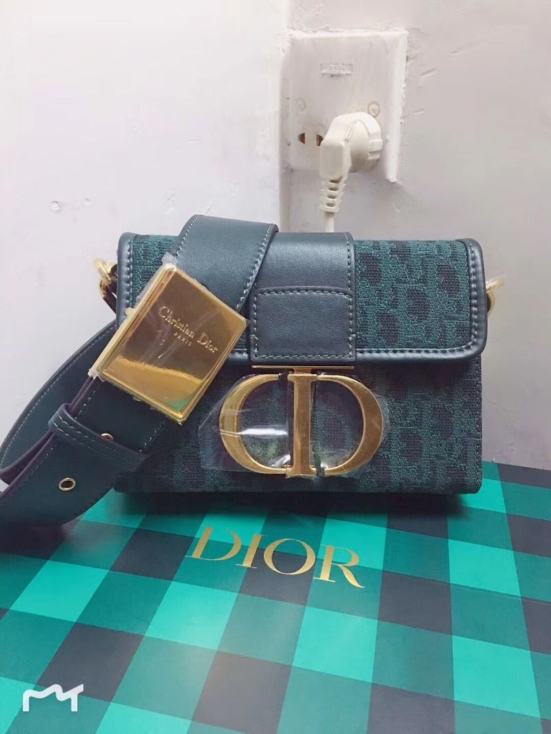 Dior 30 MONTAIGNE DIOR OBLIQUE BAG C1693 Green