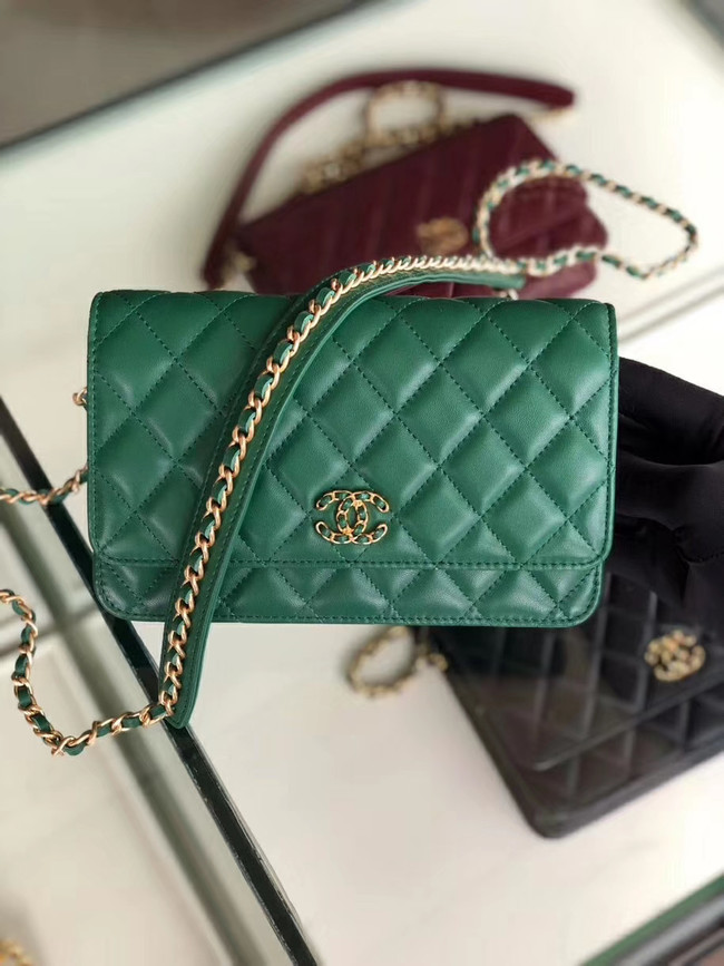 Chanel Original Leather Chain Wallet AP0724 green