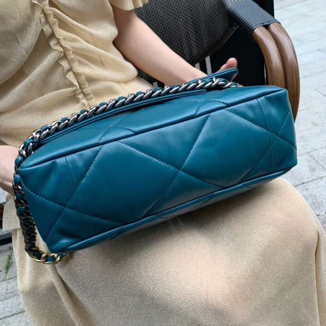 Chanel 19 flap bag AS1161 blue