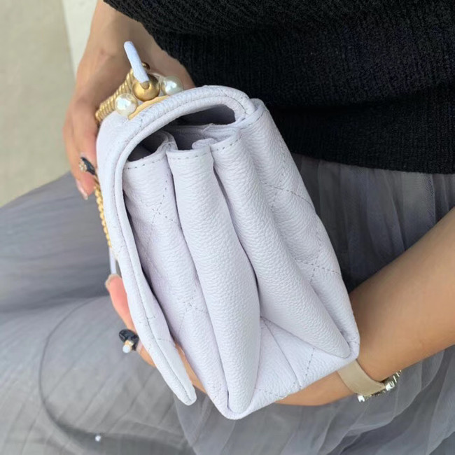 Chanel flap bag AS1170 white