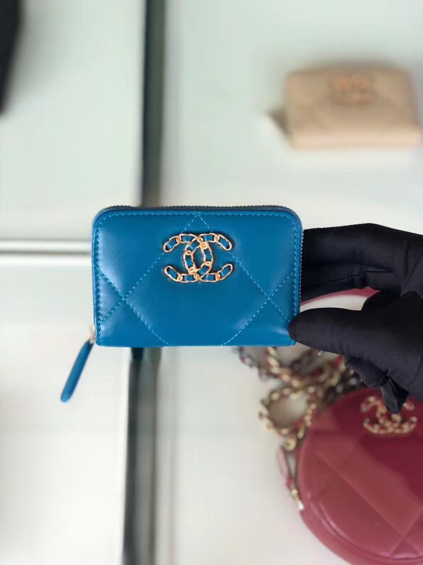 Chanel 19 Zip Card bag AP0949 blue