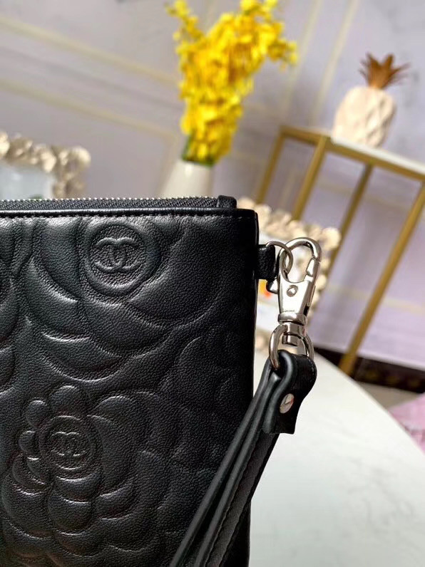 Chanel Lambskin Clutch Bag & silver-Tone Metal A009 black