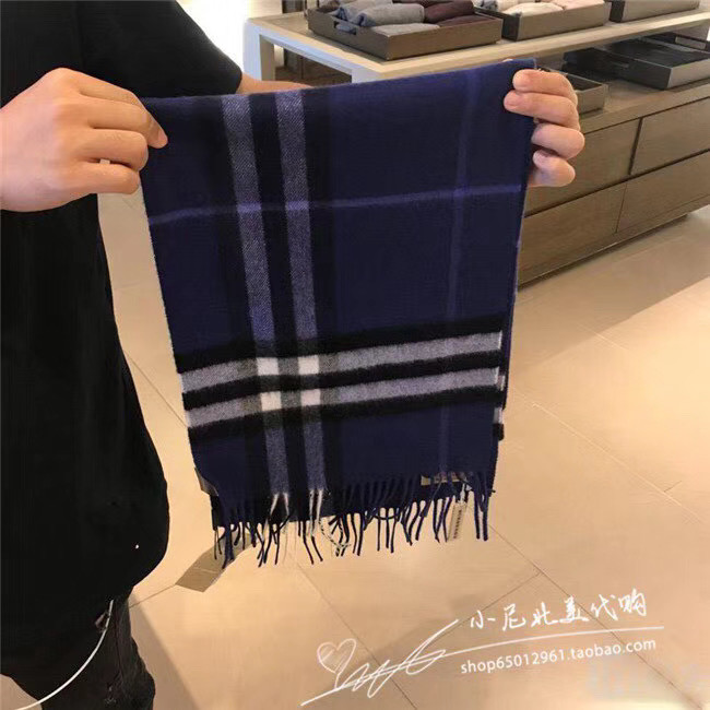 Burberry Cashmere Classic Scarf 3604