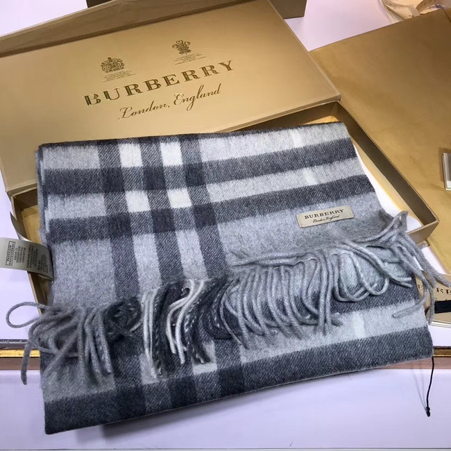 Burberry Cashmere Classic Scarf 3605